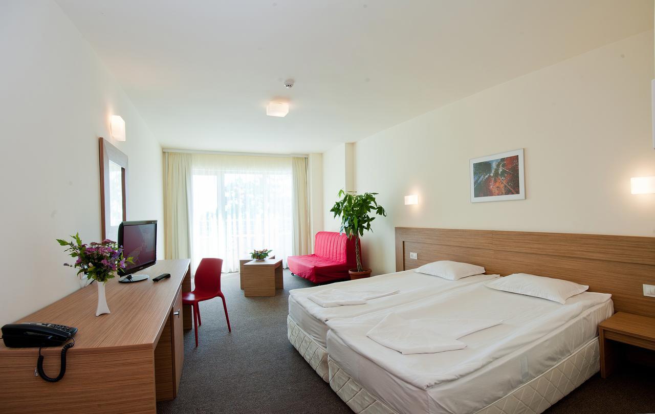 Jeravi Club Hotel Primorszko Kültér fotó